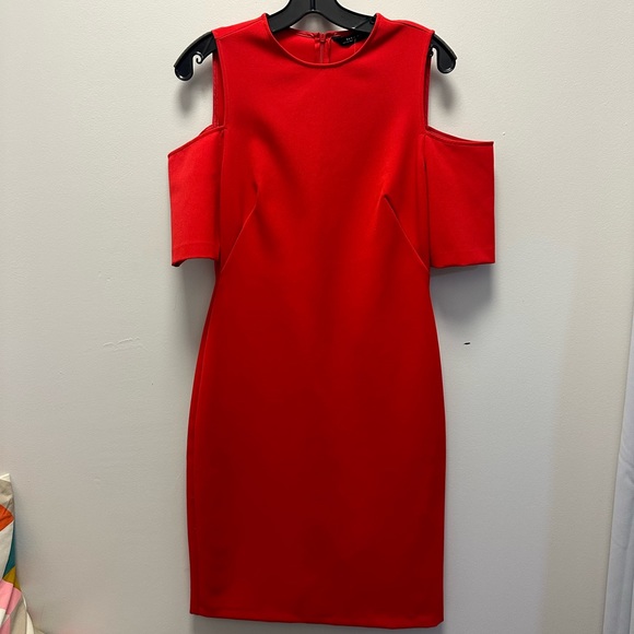 Zara Dresses & Skirts - Zara women red dress open shoulder midi size M